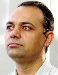 Ahmad_Zeidabadi_ICHRI Ahmad Zeidabadi is a prominent Iranian journalist and political activist. Security forces arrested Zeidabadi the day after the disputed June 2009 presidential election. He was sentenced to six years in prison at Rajaee Shahr Prison in Karaj, outside Tehran.