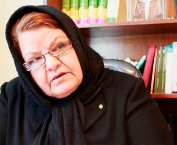 Farideh_Gheyrat1 Photo description: Farideh Gheirat: "According to Sharia, if someone survives an execution, he will not be executed again, and as far as I know no one has been executed again."